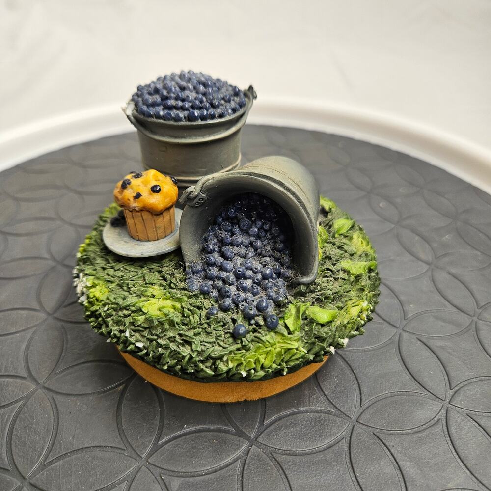 Vintage Our American Candle Topper, Blueberry, Yankee Candle